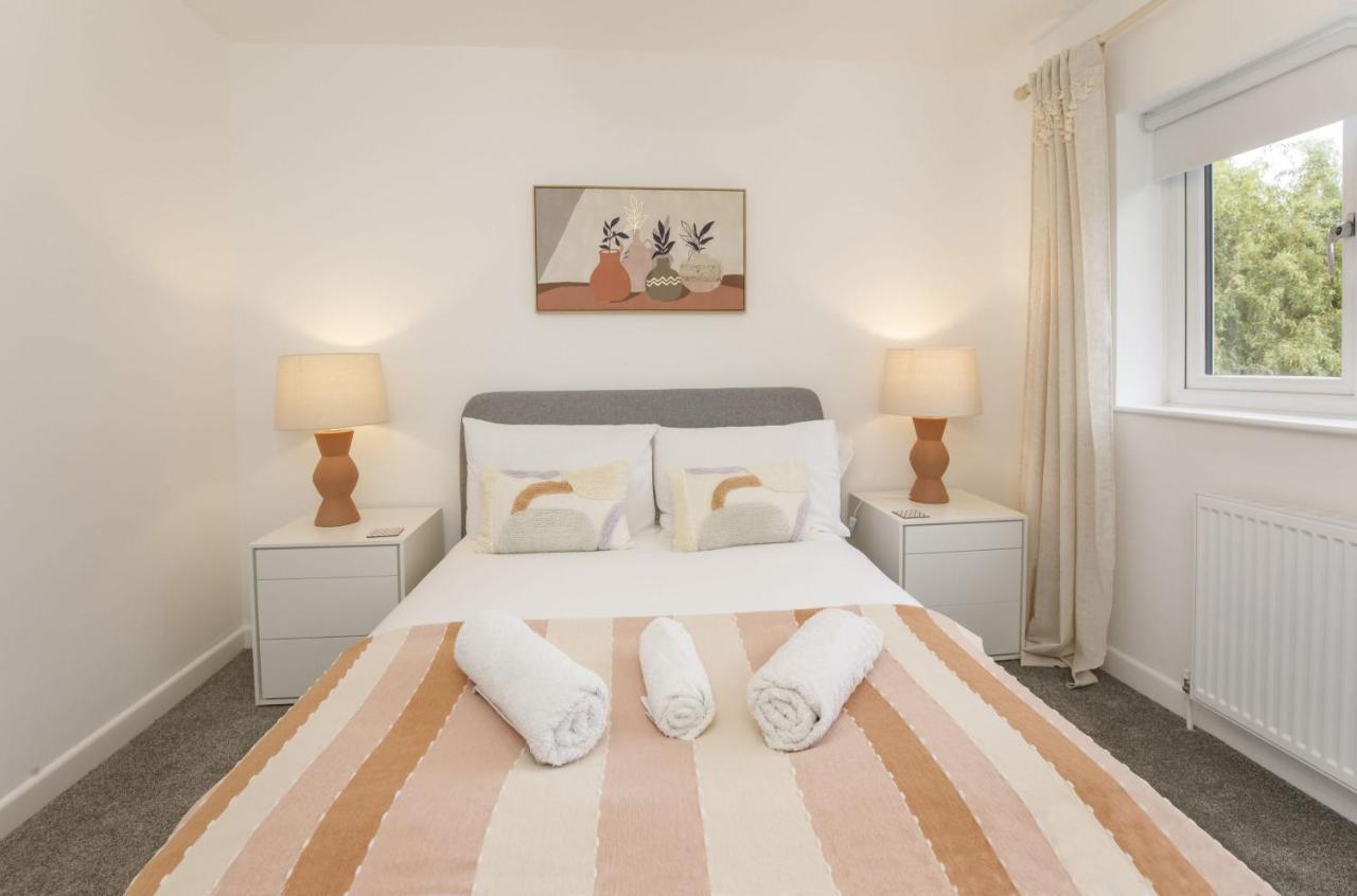 Holiday home The Willows With Free Parking For 2 Cars York